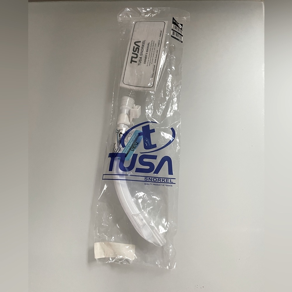 Brand New Unopened Tusa Snorkel White and Clear Ocean Gear
